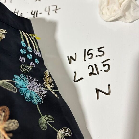 Silkland Short Pencil Skirt 12 Petites Black Floral Embroidered Lined Back Zip - Picture 8 of 8